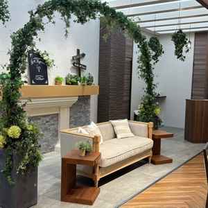 披露宴のソファー席です。