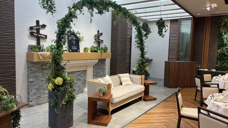 披露宴のソファー席です。