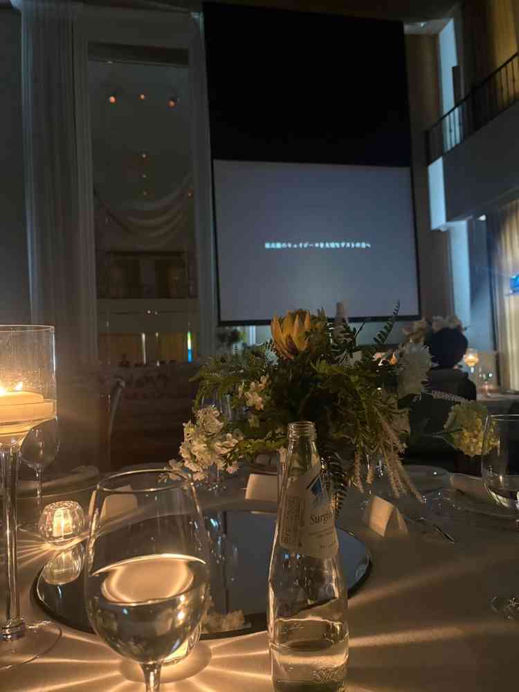 モニターも大きく明かりを消すと、豪華な雰囲気も楽しめました。