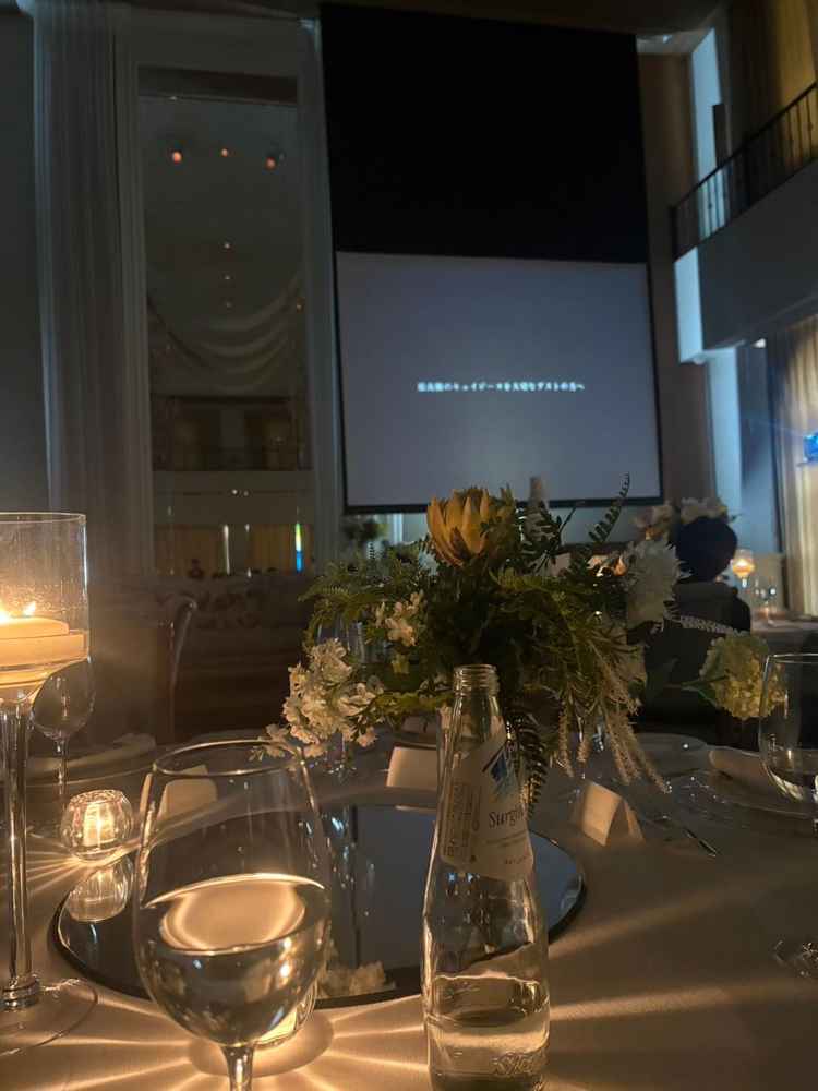 モニターも大きく明かりを消すと、豪華な雰囲気も楽しめました。