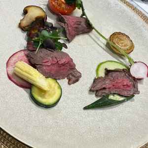 試食の肉シンプルな味付け