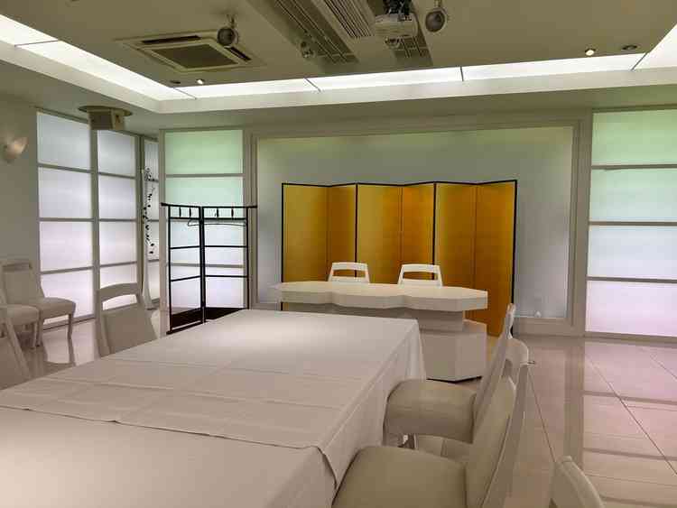 少人数用披露宴会場2