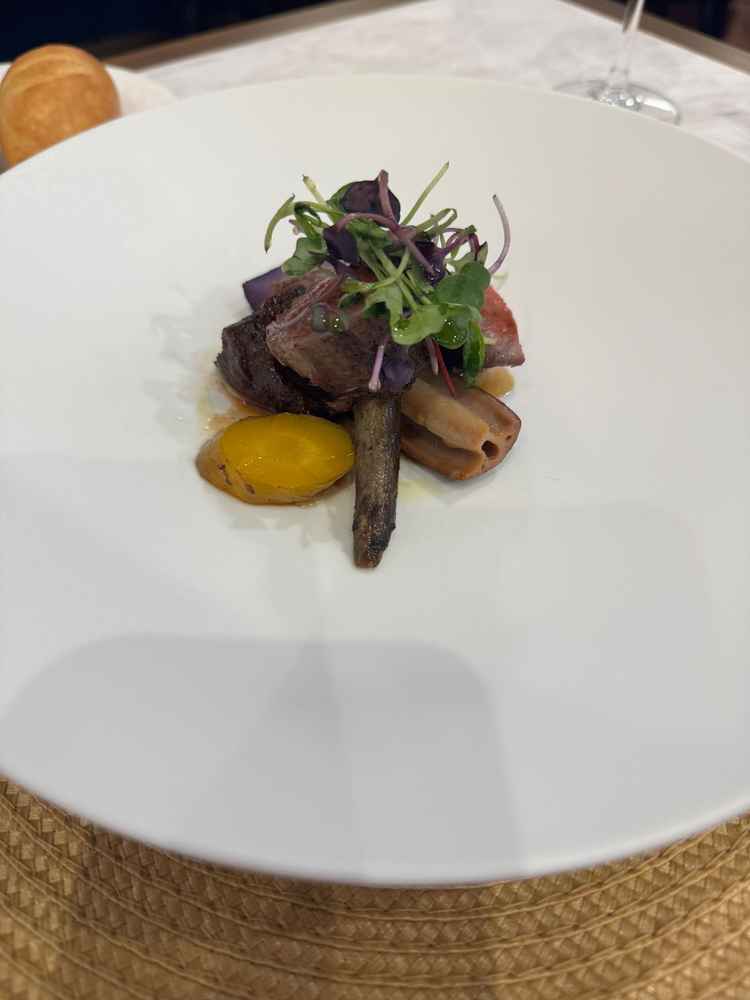 私と彼で別々の料理を出していただき食べ比べることができました。