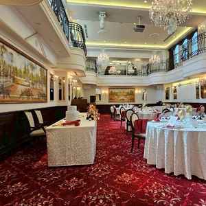 披露宴会場の写真。2階からの景色も素敵でした！