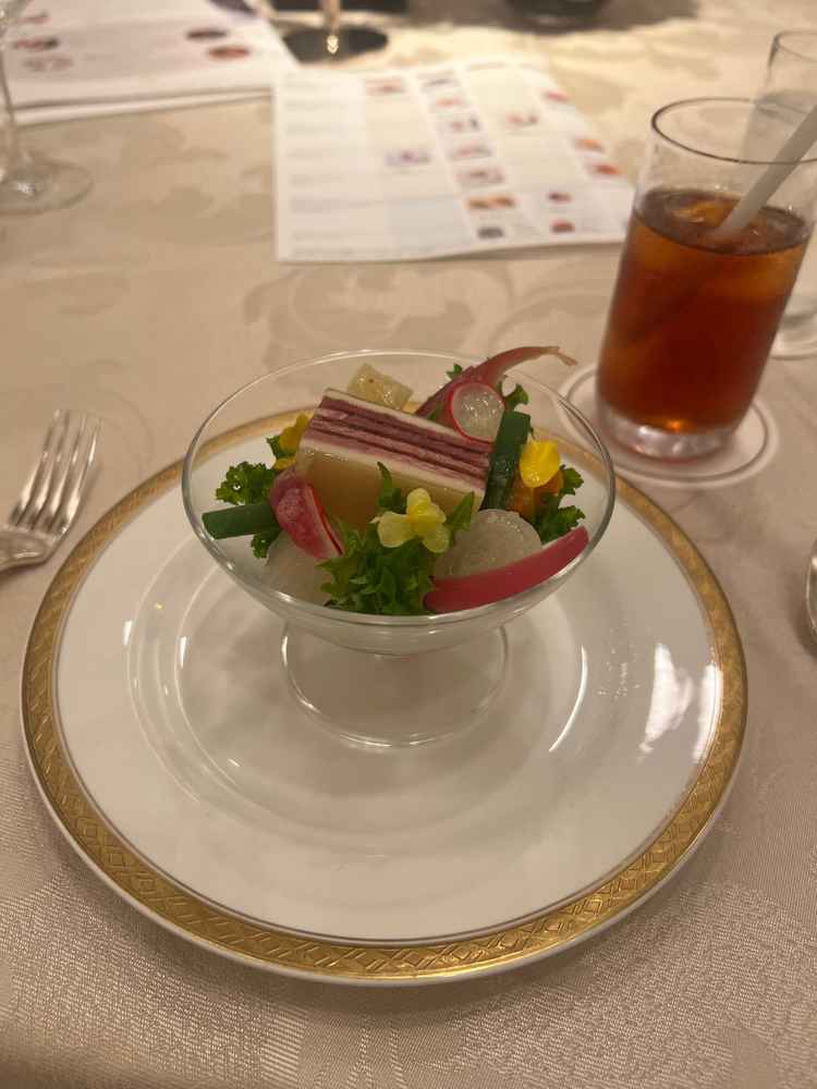 試食の前菜をいただきました。美味しかったです。