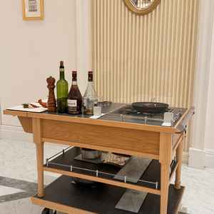 披露宴会場でフランベ体験をさせていただきました。当日の雰囲気が事前に体験できるいい機会です。