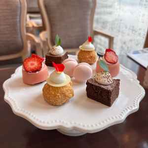 デザートビュッフェ