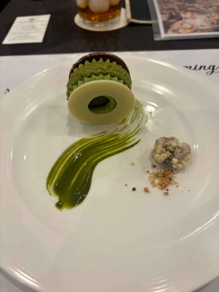 試食で頂いた抹茶のデザート