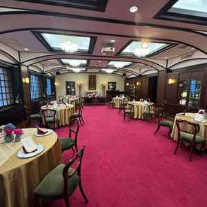 披露宴会場２つ目です。１つ目より少し小さい会場になります。