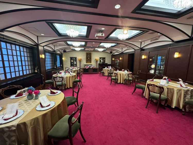 披露宴会場２つ目です。１つ目より少し小さい会場になります。