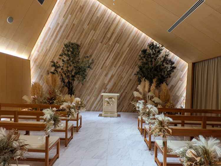 少人数向けのチャペル。