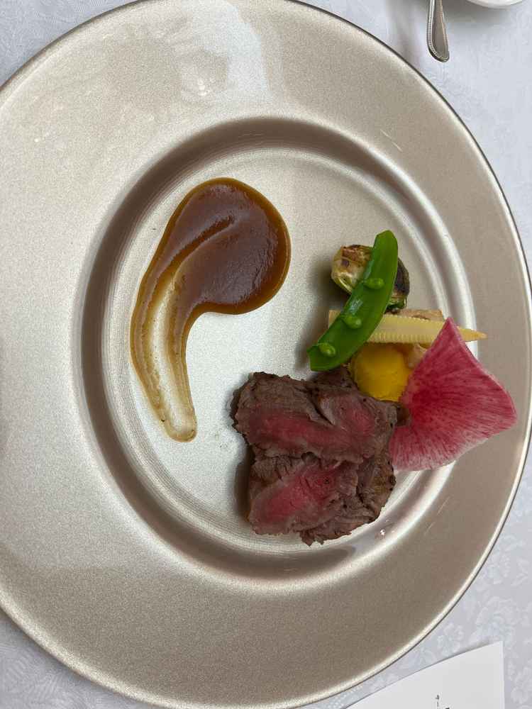 牛のサーロインです