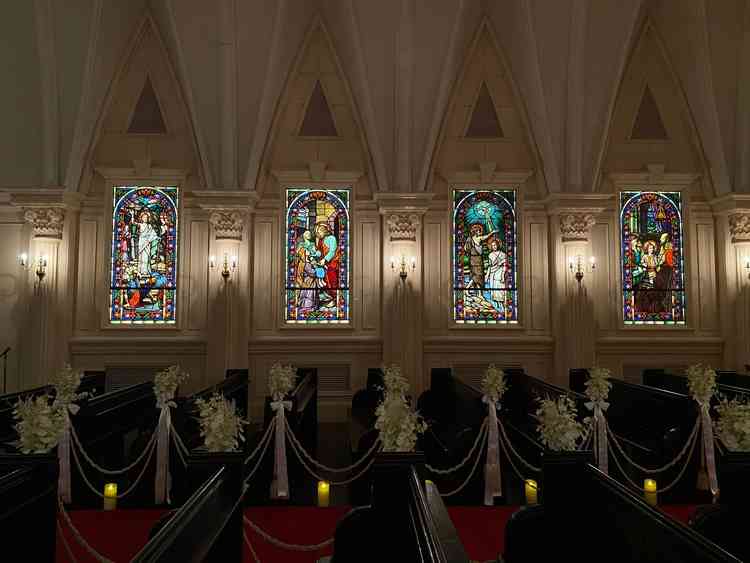 調光可能なステンドグラス