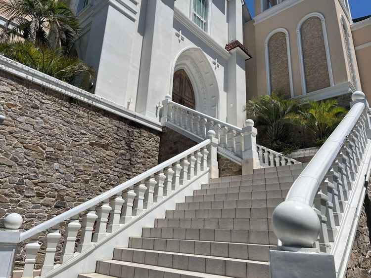 ガーデンは続く階段