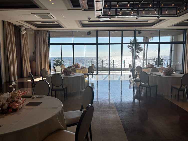 披露宴会場です。広々としていて快適でした。