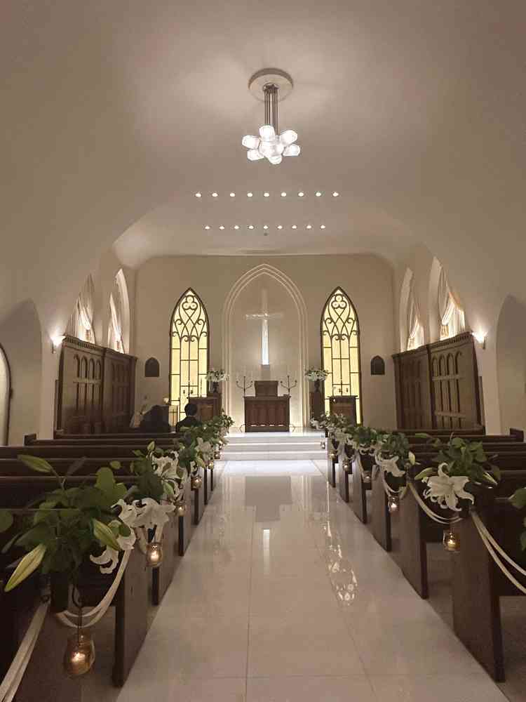 本物のキャンドルやお花の香りがして印象的でした