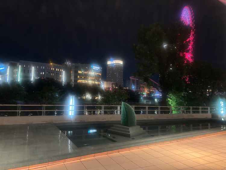 披露宴会場から外に出た時の景色です。