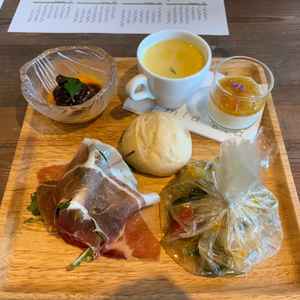 試食