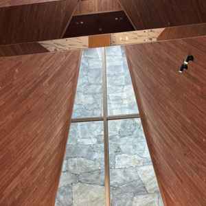 チャペルはリニューアルされるそうですが、リニューアル前のものも素敵でした。