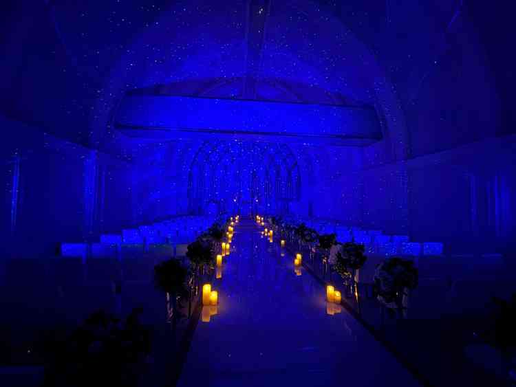 星空のライトアップが綺麗で、どのタイミングでライトアップするかも相談できるところが魅力的