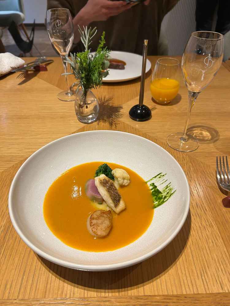 みかんジュースと、スープのハーモニーが最高だった。