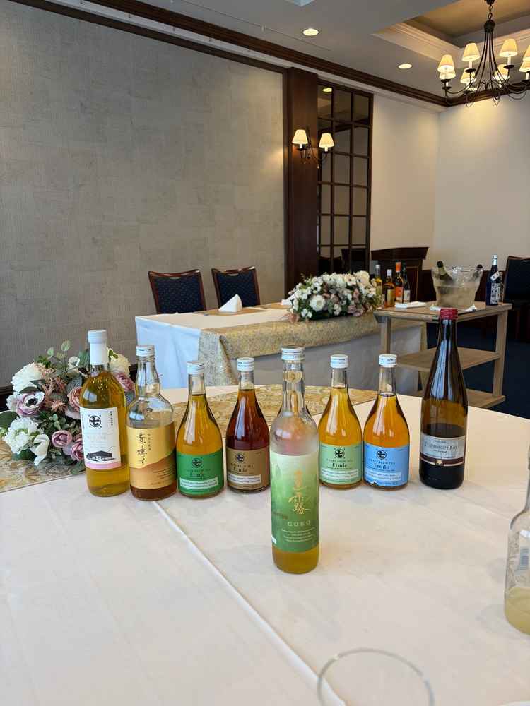 こだわりの本格的なお茶を試飲できました。お酒が飲めないゲストにも喜んでもらえそうだと感じました。