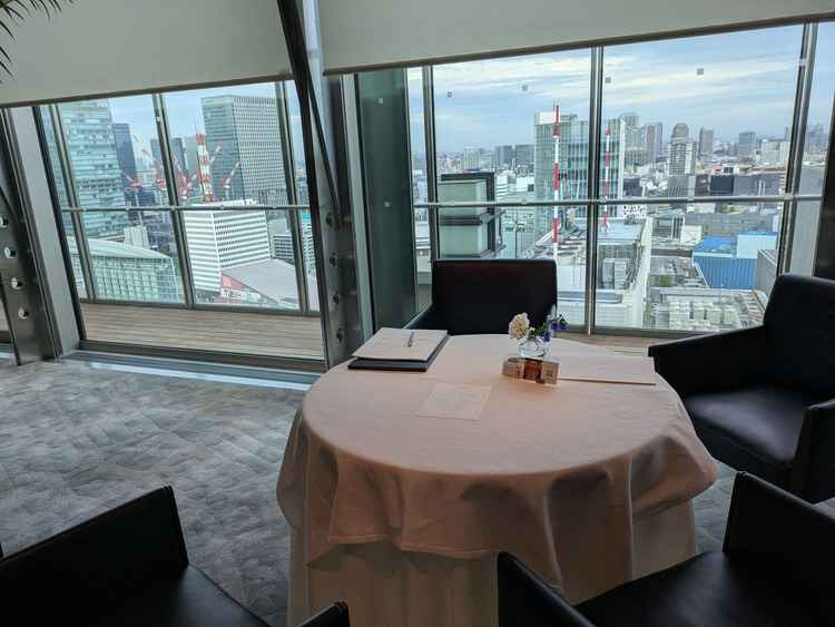 少人数の披露宴会場。眺めがよい