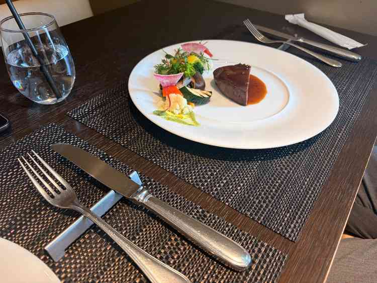 試食会のお肉が豪華で柔らかくて美味しかった。