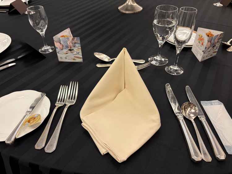 ブライダルフェアのテーブルセットです。