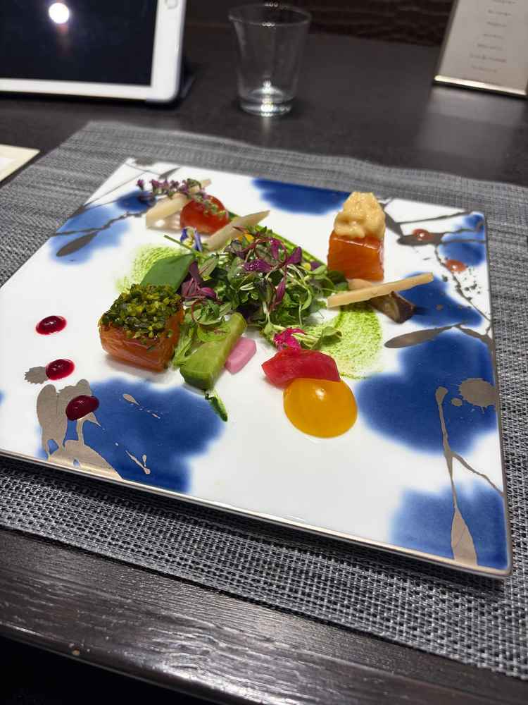 試食会の写真です。和と洋が組み合わさっていて良かったです。