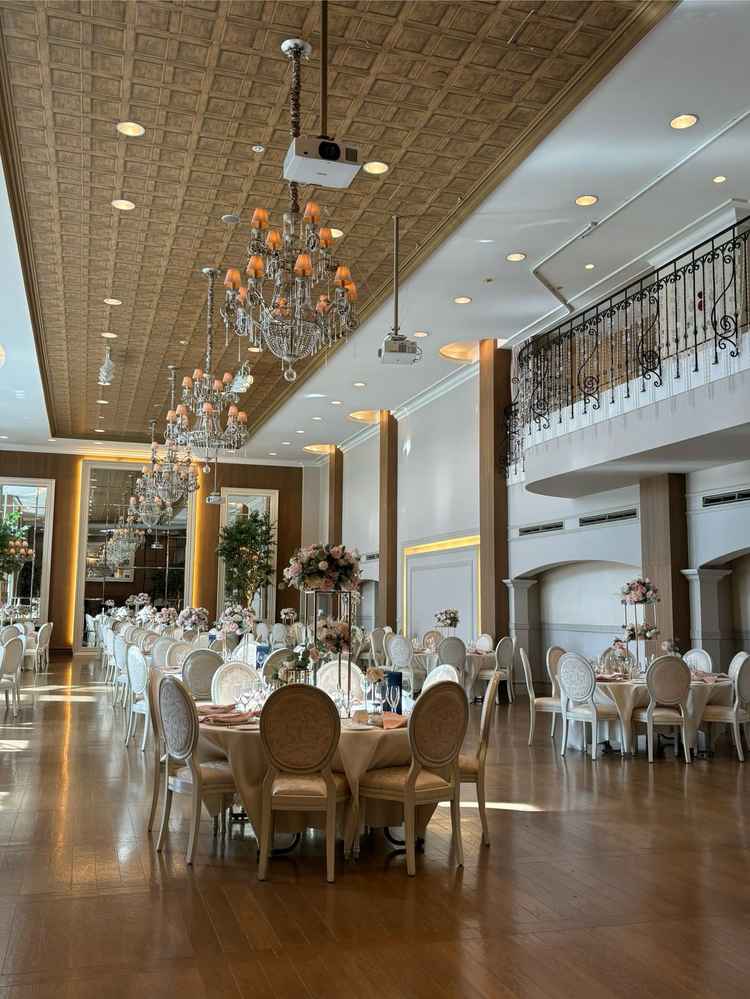 披露宴会場（サンタモニカ）の内装。