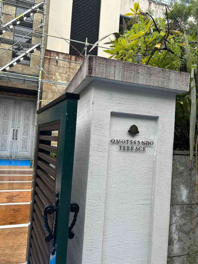 改装中のため中は見学できず外観のみの見学でした