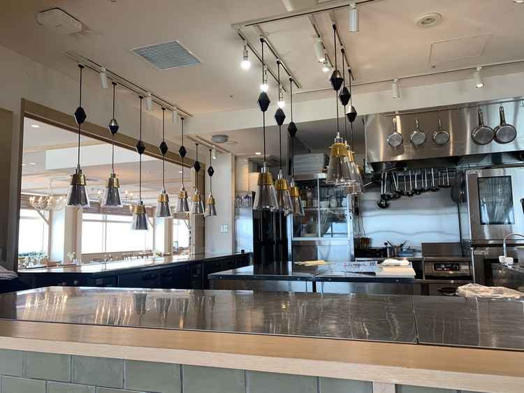 ライブキッチン