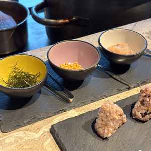 おにぎりとお茶漬けが印象的でした