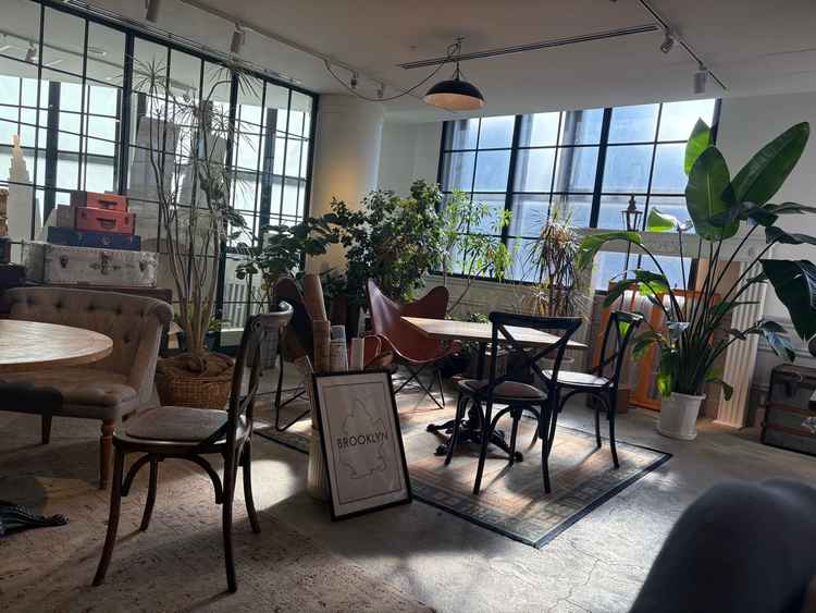 サロン内の小物。当日使用できるとのこと。