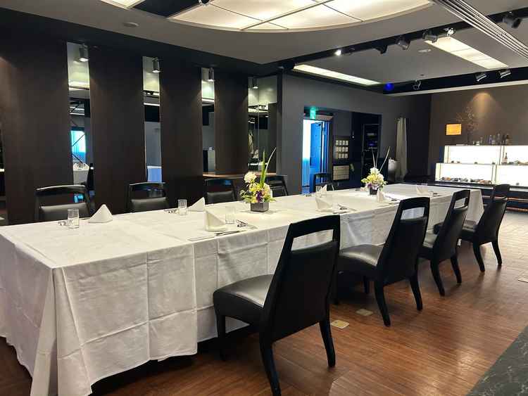 少人数用披露宴会場1