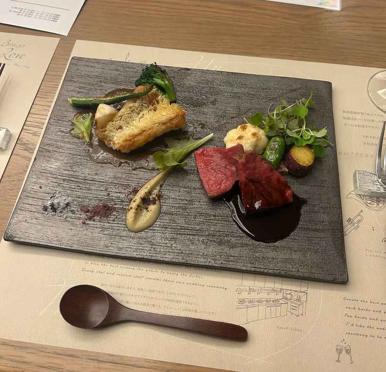 全てシェフのこだわりが見えるお料理でした。