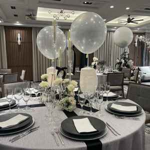 ザシックの会場。オープンキッチンや小さな部屋もあり、大人な雰囲気の会場です。