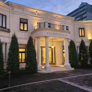 施設入り口外観