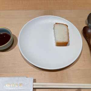 試食でいただいた自家製米粉パンの写真。もちもちでとても美味しい。