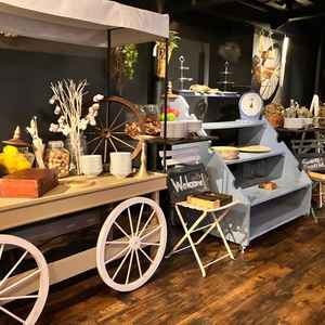 デザートビッフェ会場。焼きたてのクレープやバームクーヘンもできることを聞き、とても驚きました。