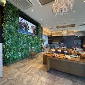 披露宴後のデザートビュッフェ会場