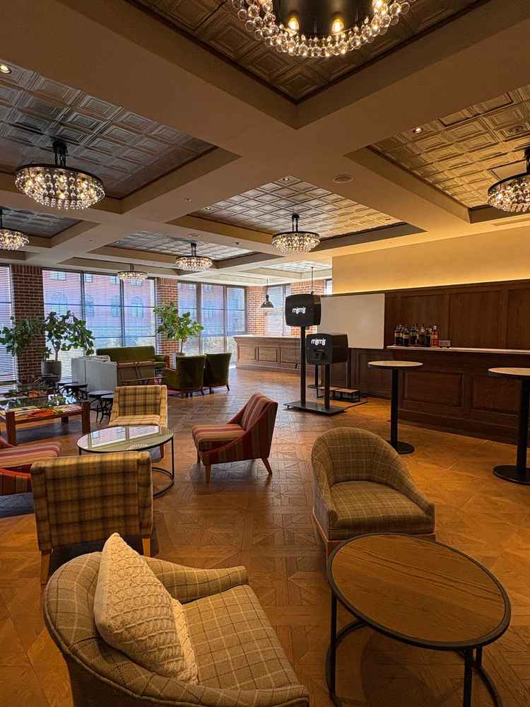 ゲストがまたスペースがカフェみたいで写真撮れる機会まであってとにかくおしゃれすぎた。