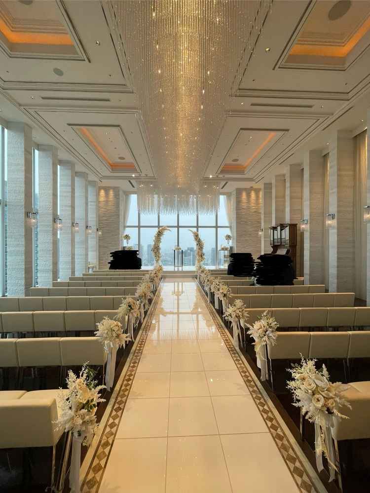 チャペルの様子です。伊丹空港は向かう飛行機が飛んでいたので飛行機好きの私は嬉しかったです