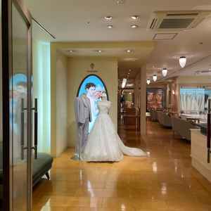 美容室。貸衣装の種類が豊富でした。