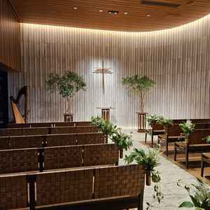 チャペルは石造りで音が綺麗だった