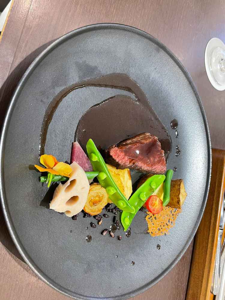 試食会のメイン料理