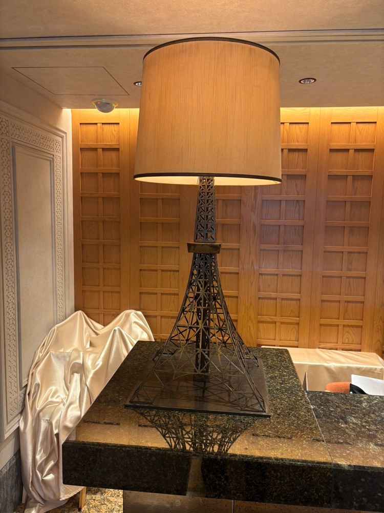 細かい部分まで東京タワーがある。