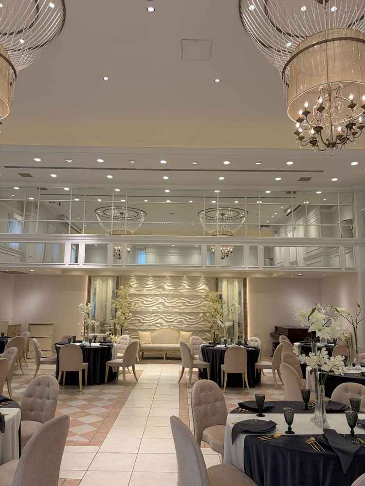 明るくて素敵な披露宴会場でした。