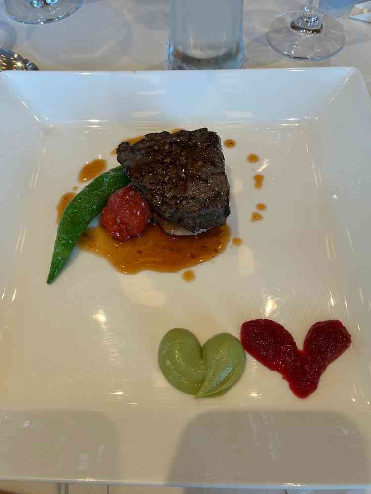 試食会のお肉です